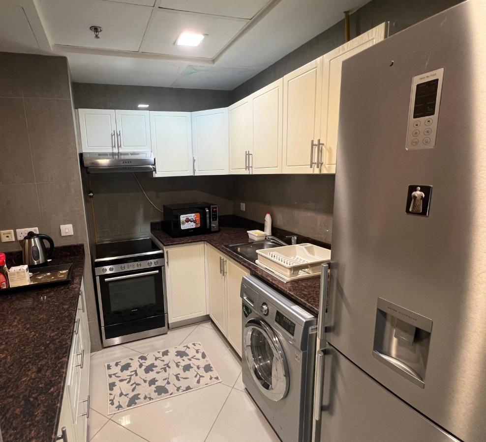 Large Size One Bedroom Apartment With Sea View Abu Zabi Zewnętrze zdjęcie